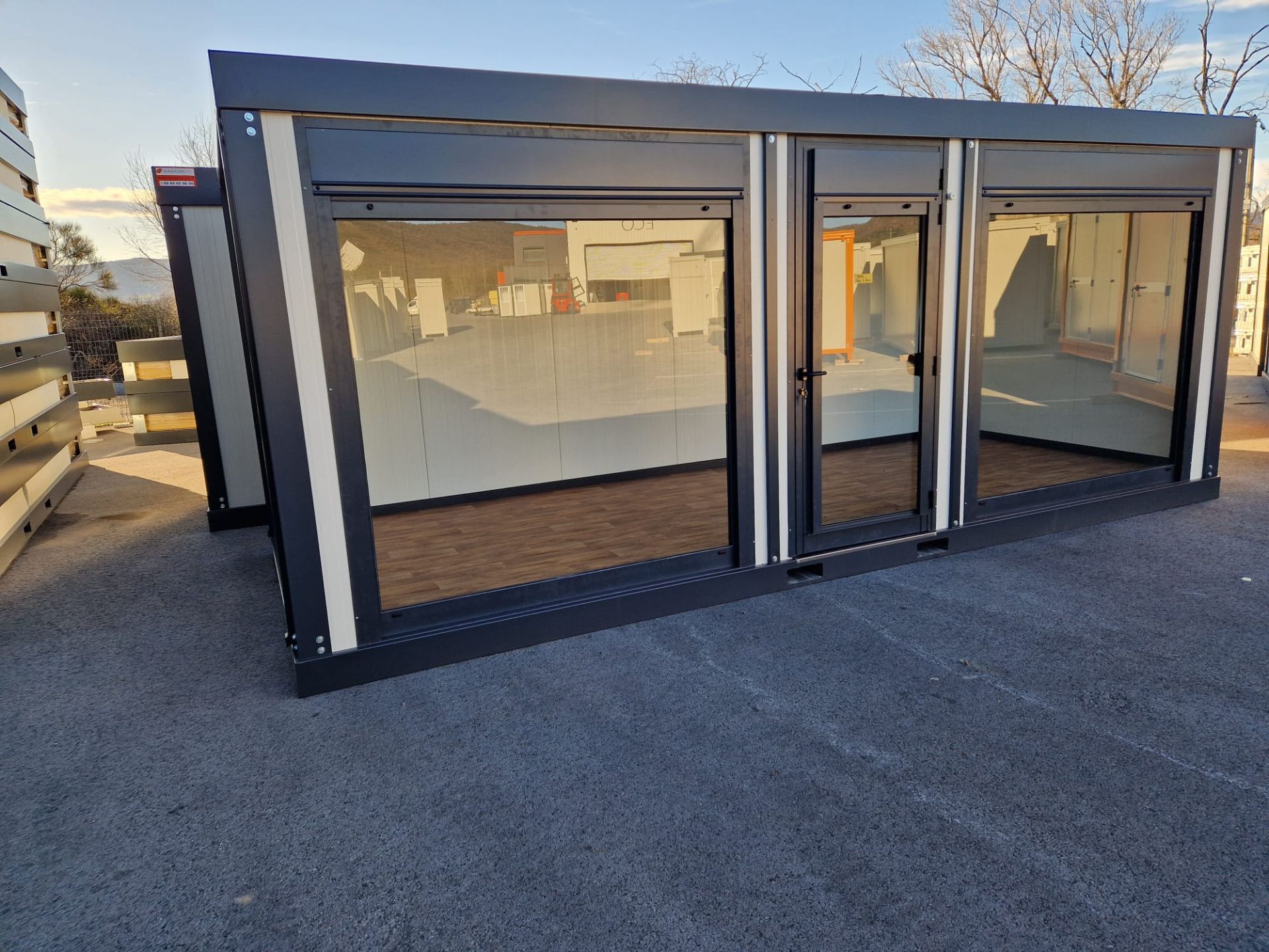 Oficina modular L.6.09m x l.2.4.2m > #8211; PREMIUM