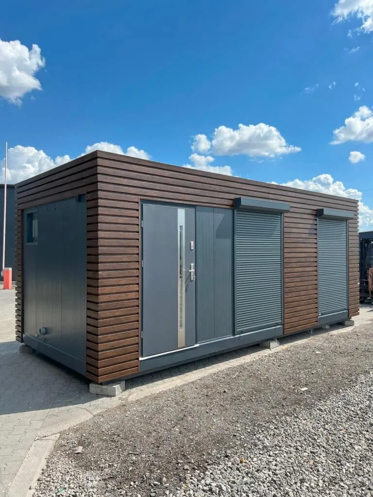Contenedores equipados – Estudio de jardín aislado 21 m2