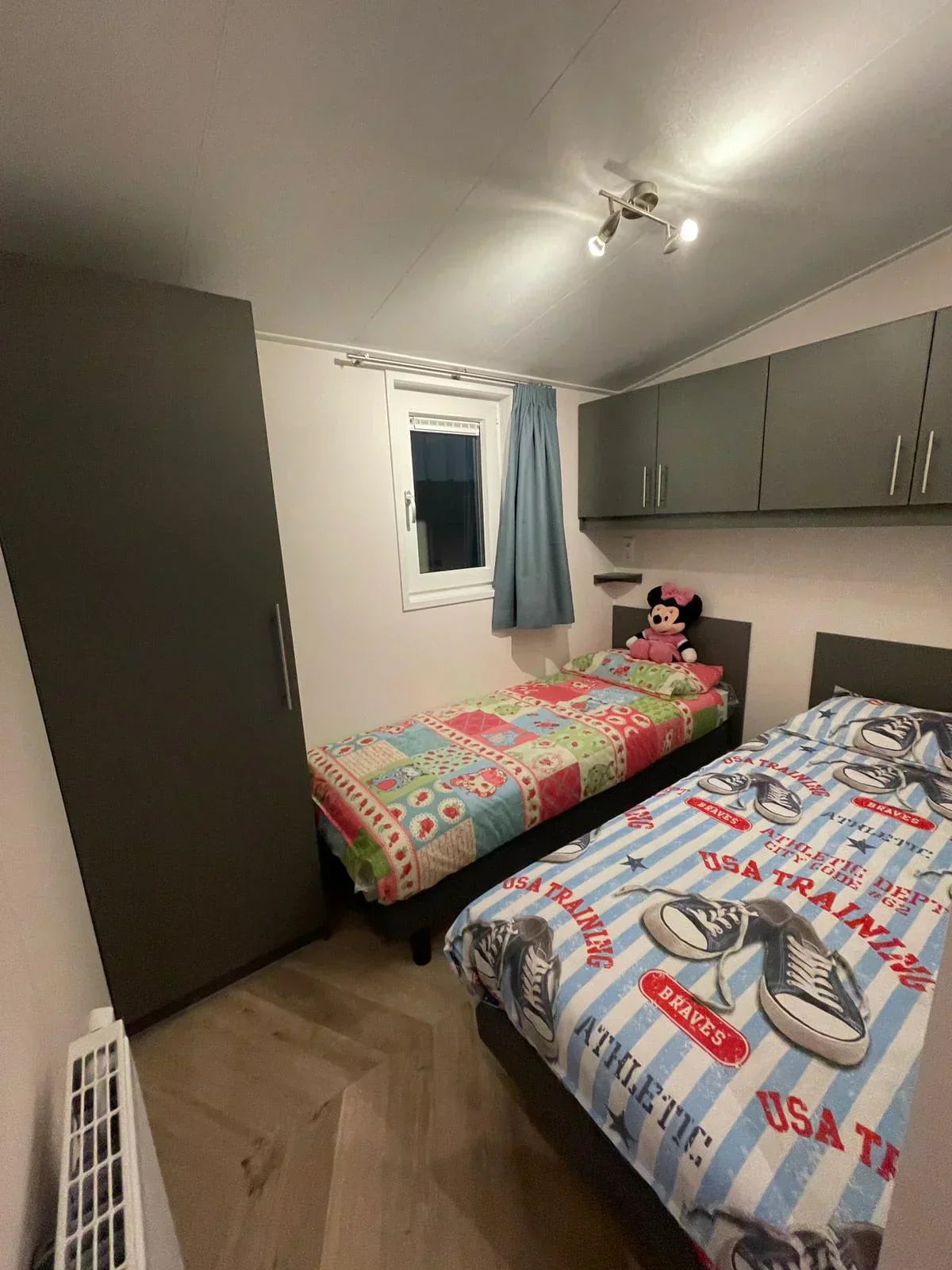 00EA3CE8-5B6F-41A8-ABAA-124BAF566DA5.jpg Casa móvil T2 fina