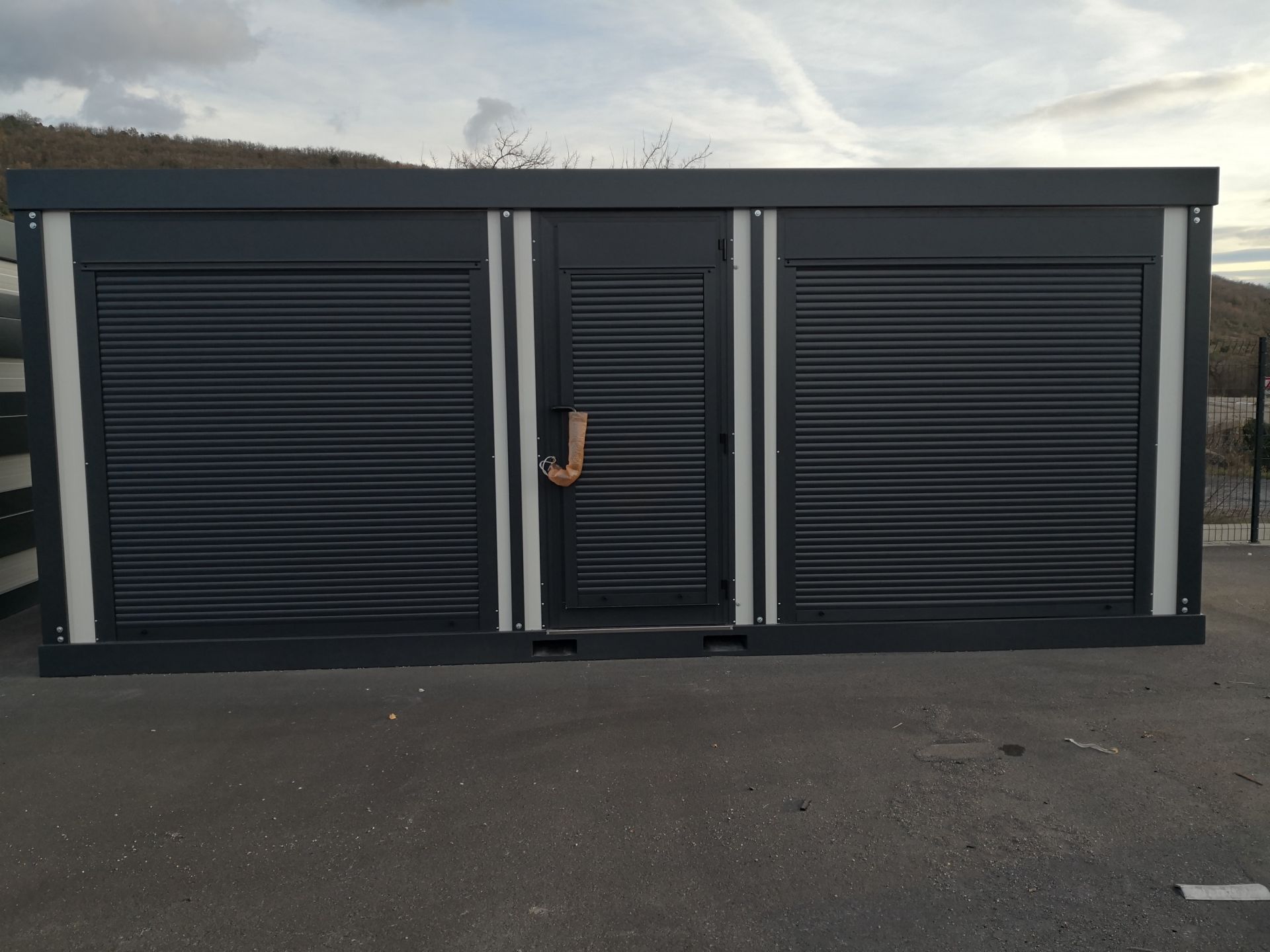 Oficina modular L.6.09m x l.2.4.2m > #8211; PREMIUM