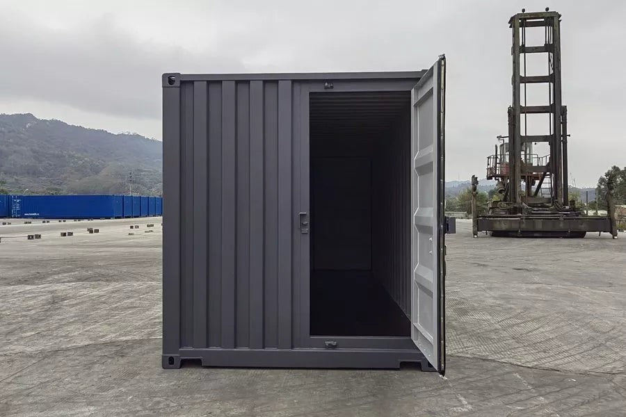 4e118655687647fcbee68fdf501d6f41.jpg Contáiner de tres Puertas de 20 Pés