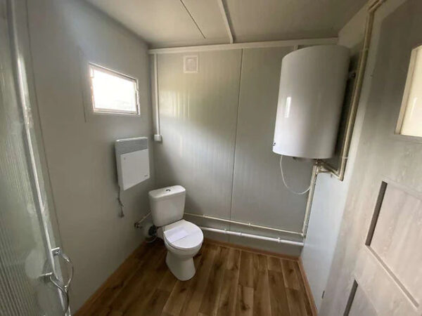 Container 6×2,40 m + aseo, ducha y cocina