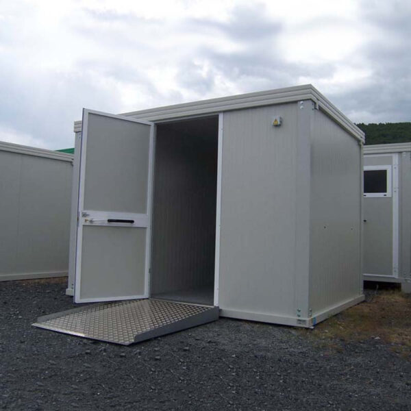SANITARY BLOCK NINE PMR with toilet PMR, LAVABO PMR, WINE STANDARD AND LAVE-MAIN