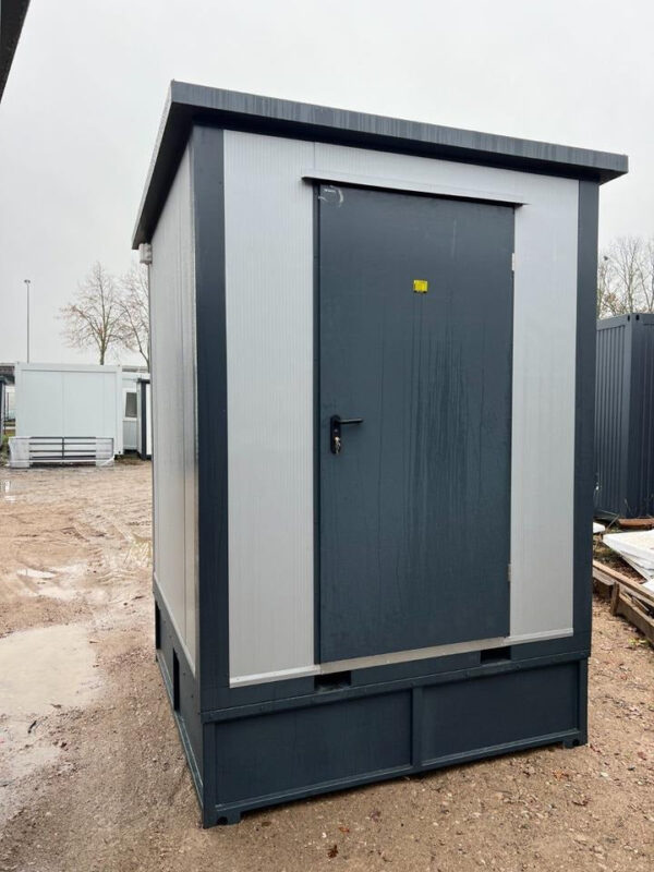 Contenedor Sanitario con barbacoa y WC