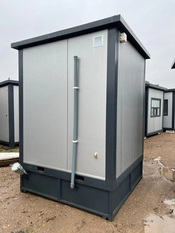 Contenedor Sanitario con barbacoa y WC