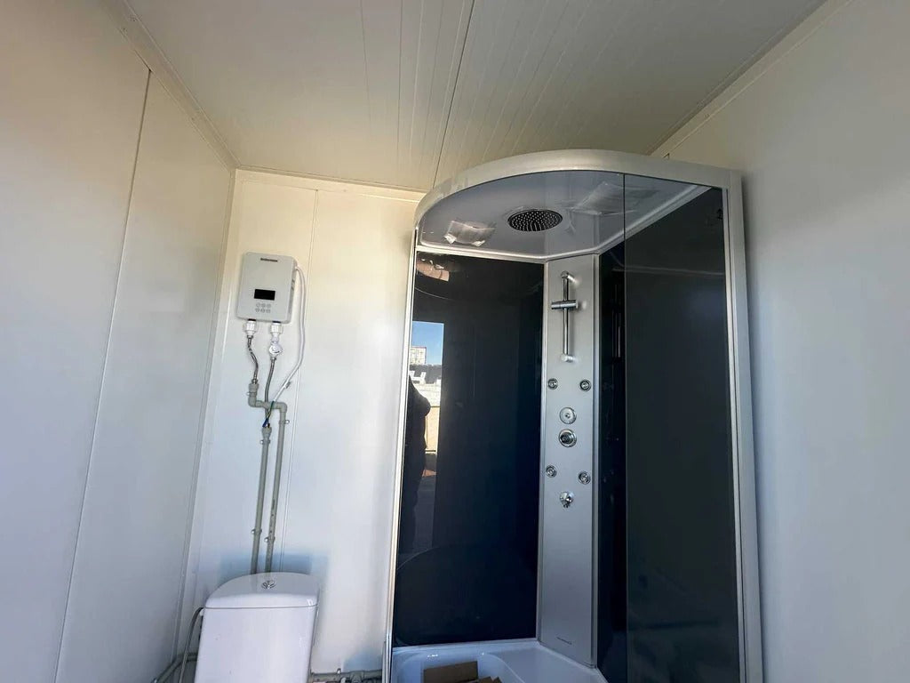 Contenedor Sanitario con WC, Chuveiro y Urinol