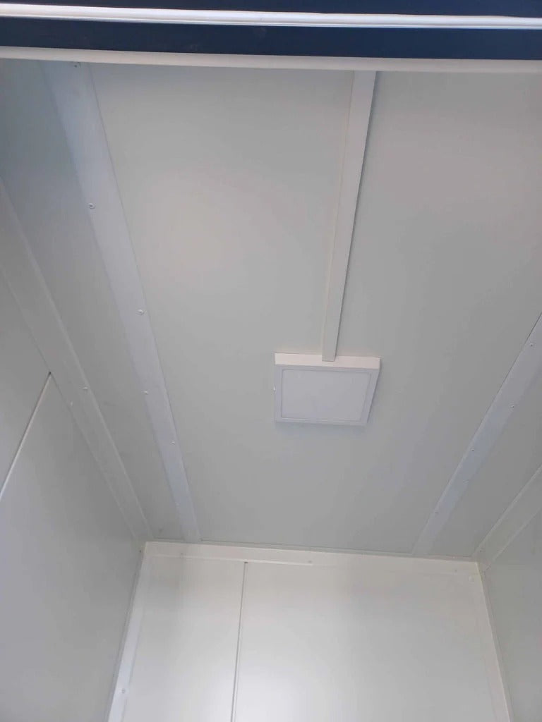 image-9-43.jpg Contenedor Sanitario Doble de 2 Cabines