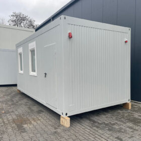 Contenedor de oficina de 6,75 × 2,42 M ( Ref: 2350 )