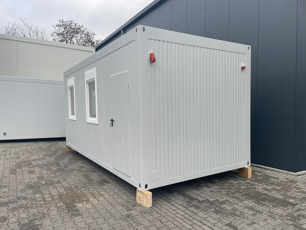 Contenedor de oficina de 6,75 × 2,42 M ( Ref: 2350 )